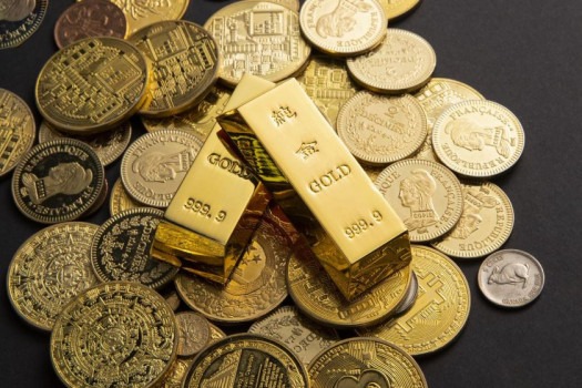 Gold coins or bars? Which form of gold should you choose and why?